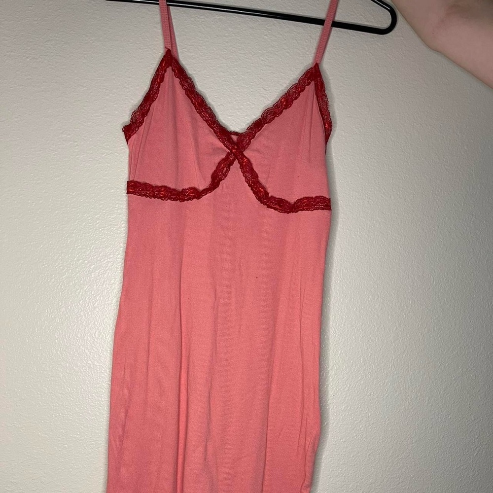 Wild Fable Pink and Red Dress with Spaghetti Straps and V-Neckline